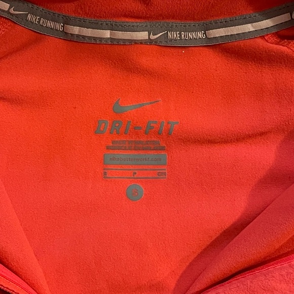 Nike Women’s 1/4 Zip Running Jacket size Small - Picture 4 of 4